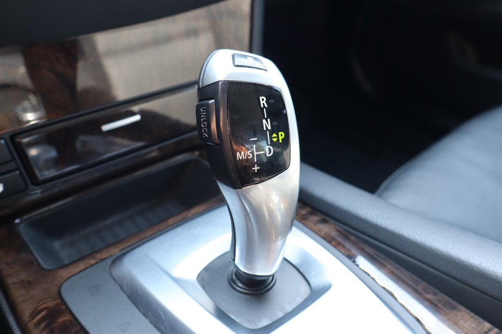 2010 BMW 535i - $11,995