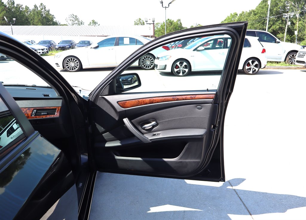 2010 BMW 535i - $11,995