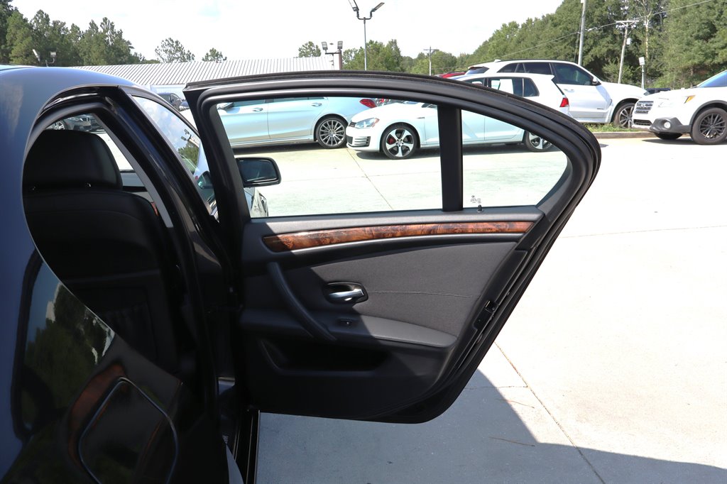 2010 BMW 535i - $11,995