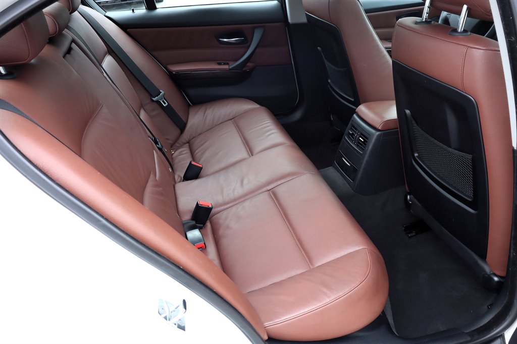2006 BMW 325i - $8,995