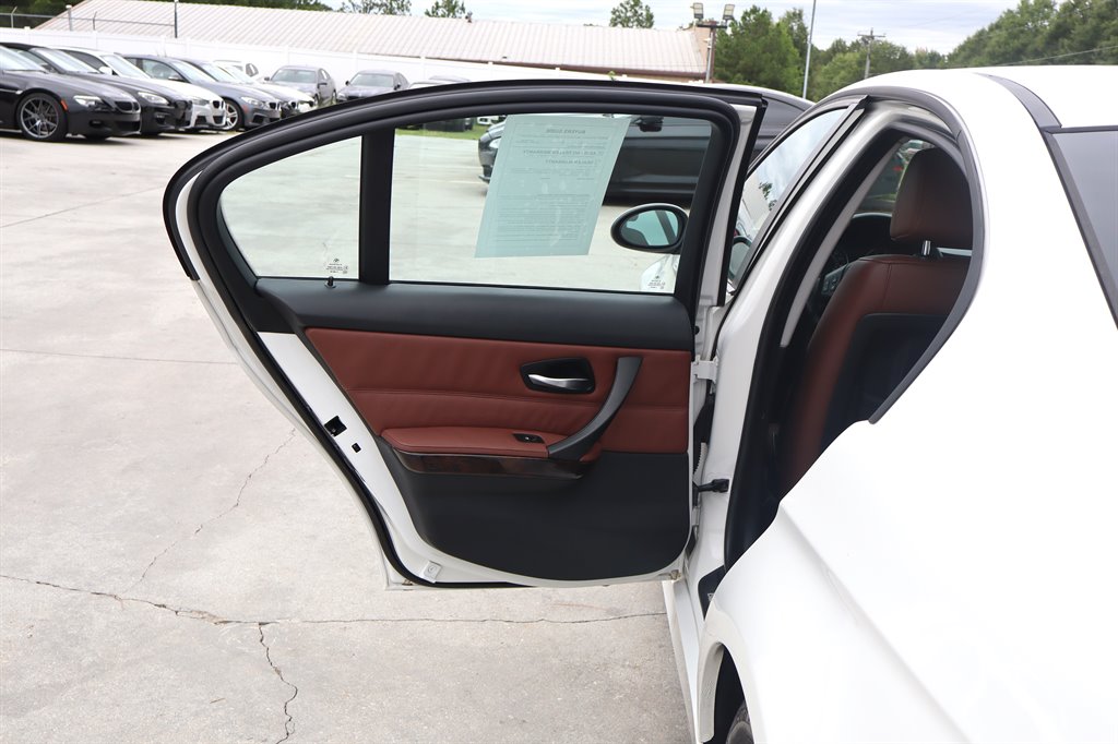 2006 BMW 325i - $8,995
