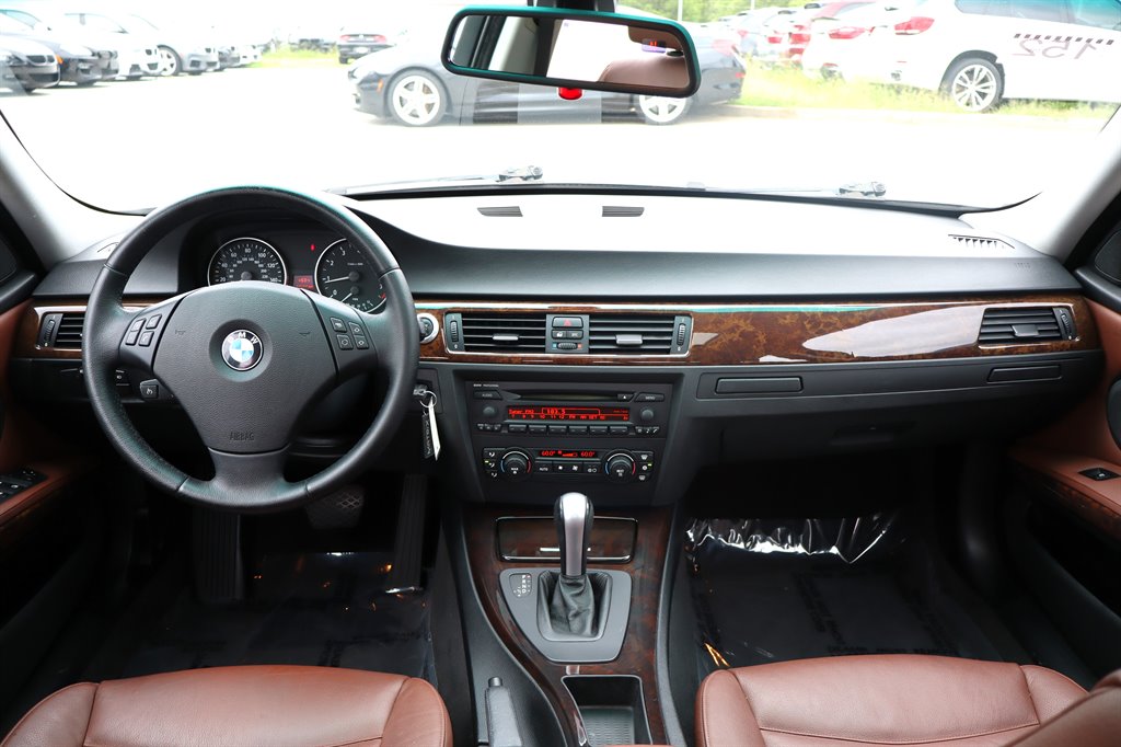 2006 BMW 325i - $8,995