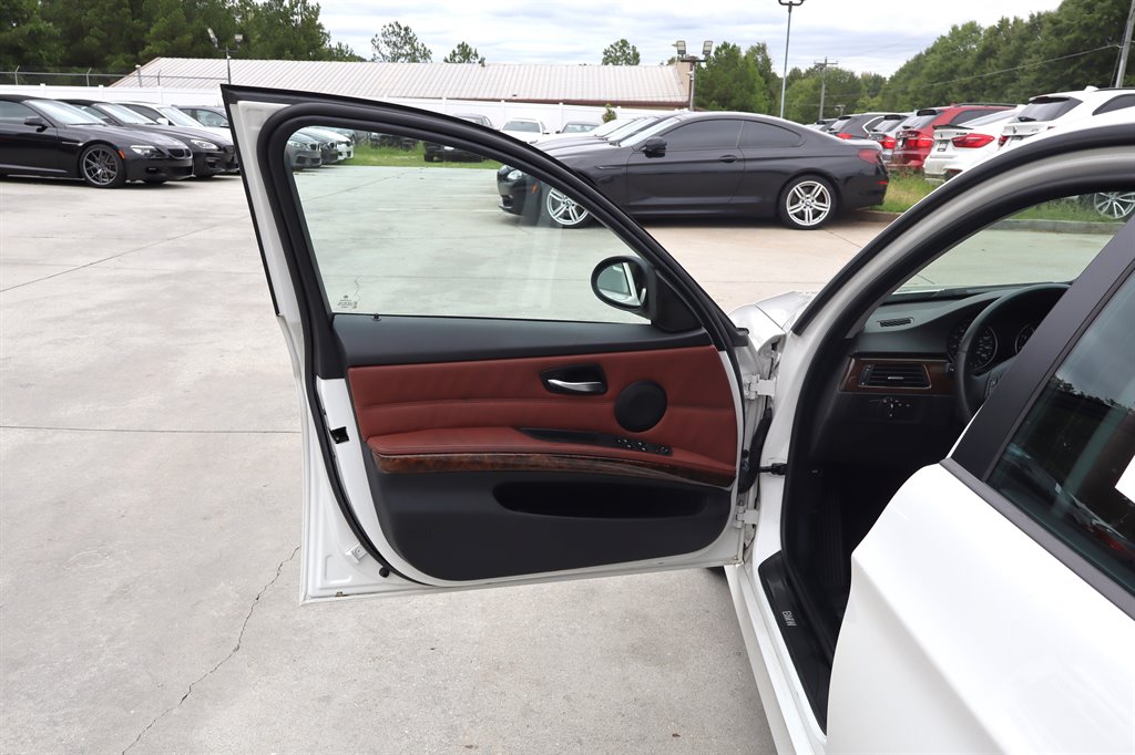 2006 BMW 325i - $8,995