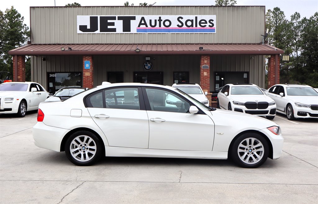 2006 BMW 325i - $8,995