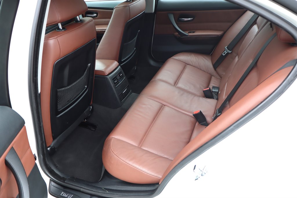 2006 BMW 325i - $8,995