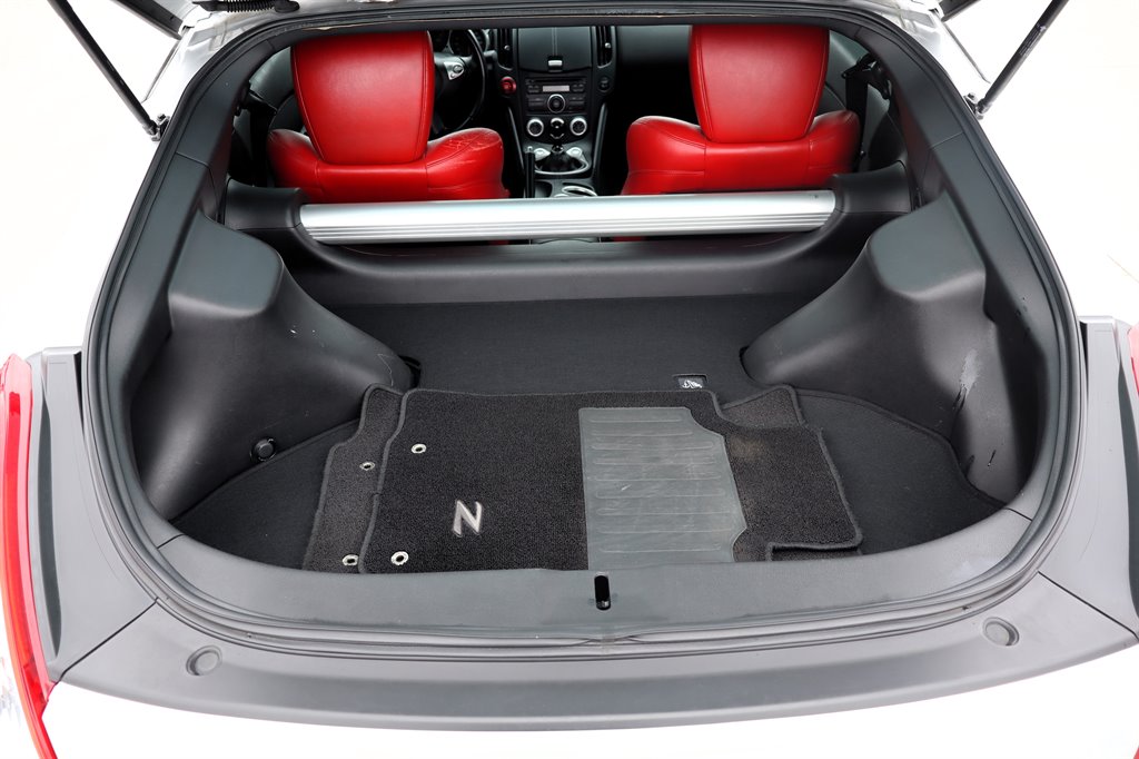 2012 Nissan 370Z - $15,995
