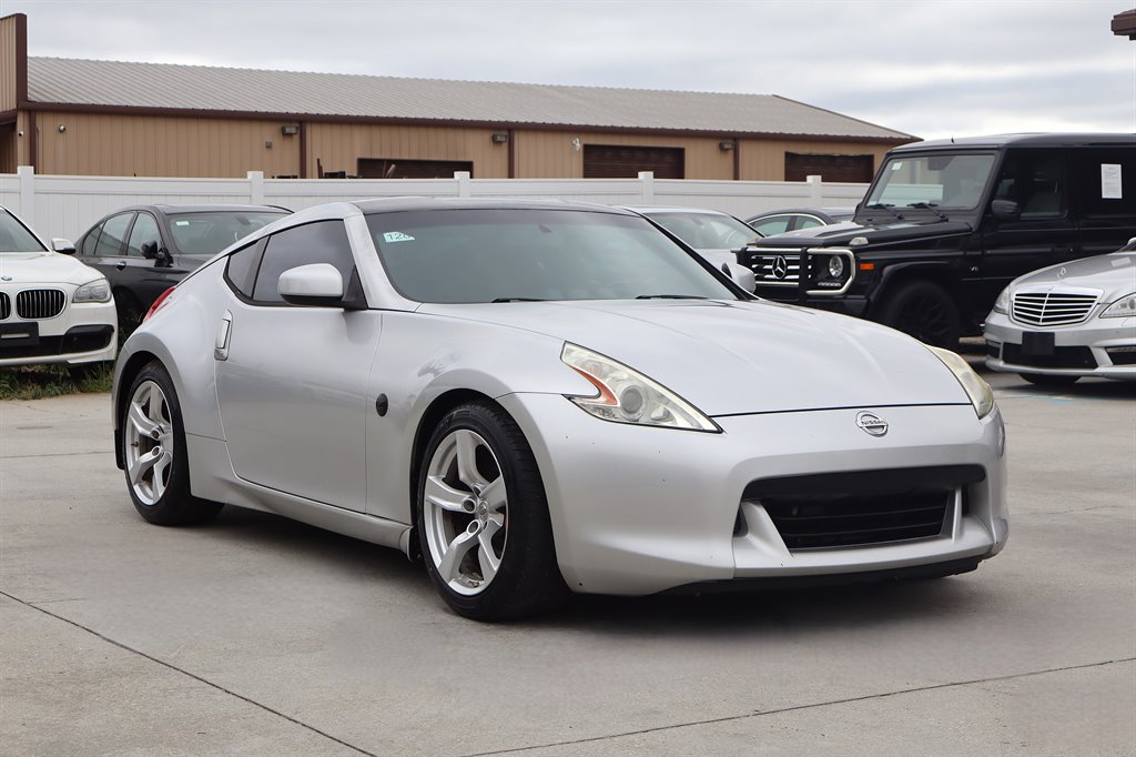 2012 Nissan 370Z - $15,995