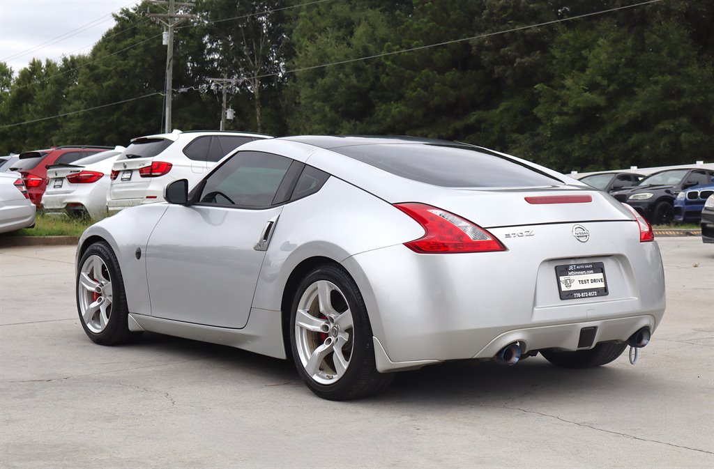 2012 Nissan 370Z - $15,995