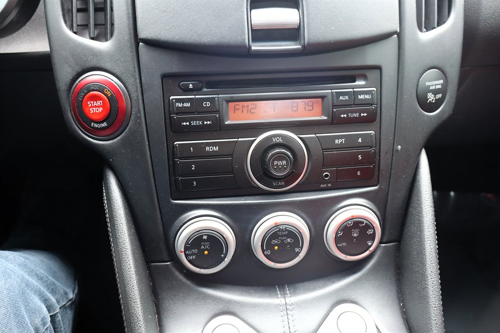 2012 Nissan 370Z - $15,995