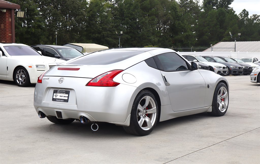 2012 Nissan 370Z - $15,995
