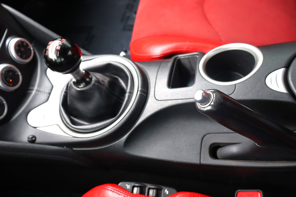 2012 Nissan 370Z - $15,995