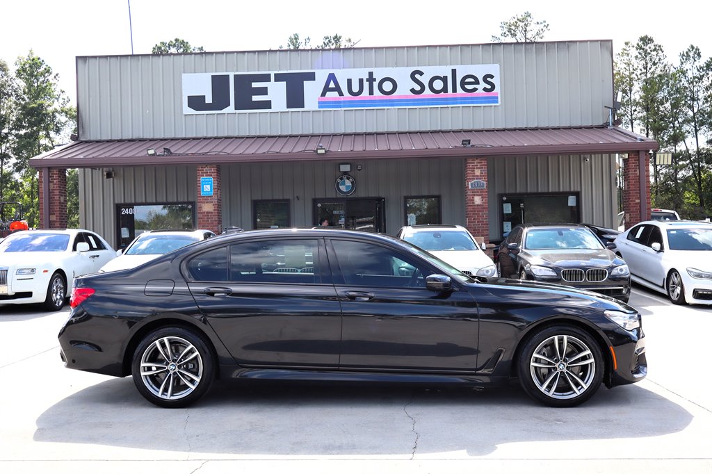 2019 BMW 740i - $16,995