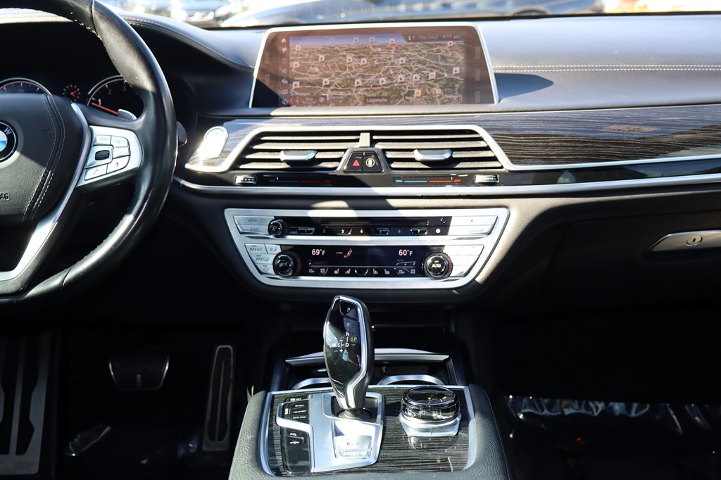 2019 BMW 740i - $16,995