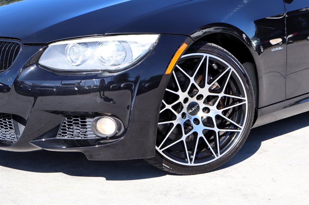 2012 BMW 335is - $10,995