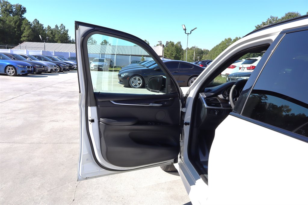 2015 BMW X5 - $11,995