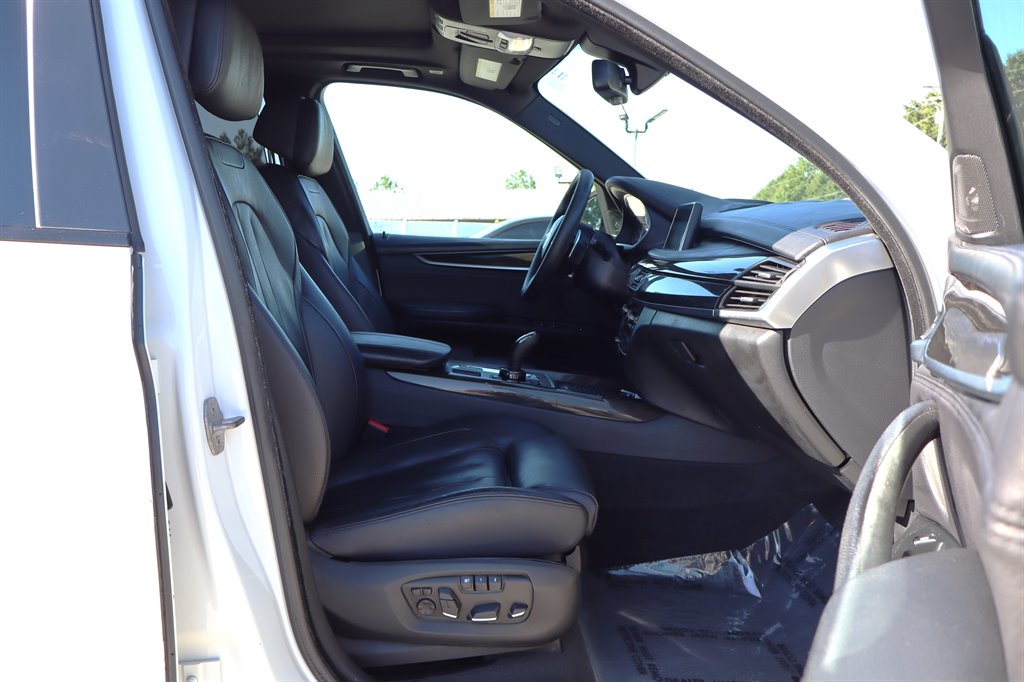 2015 BMW X5 - $11,995