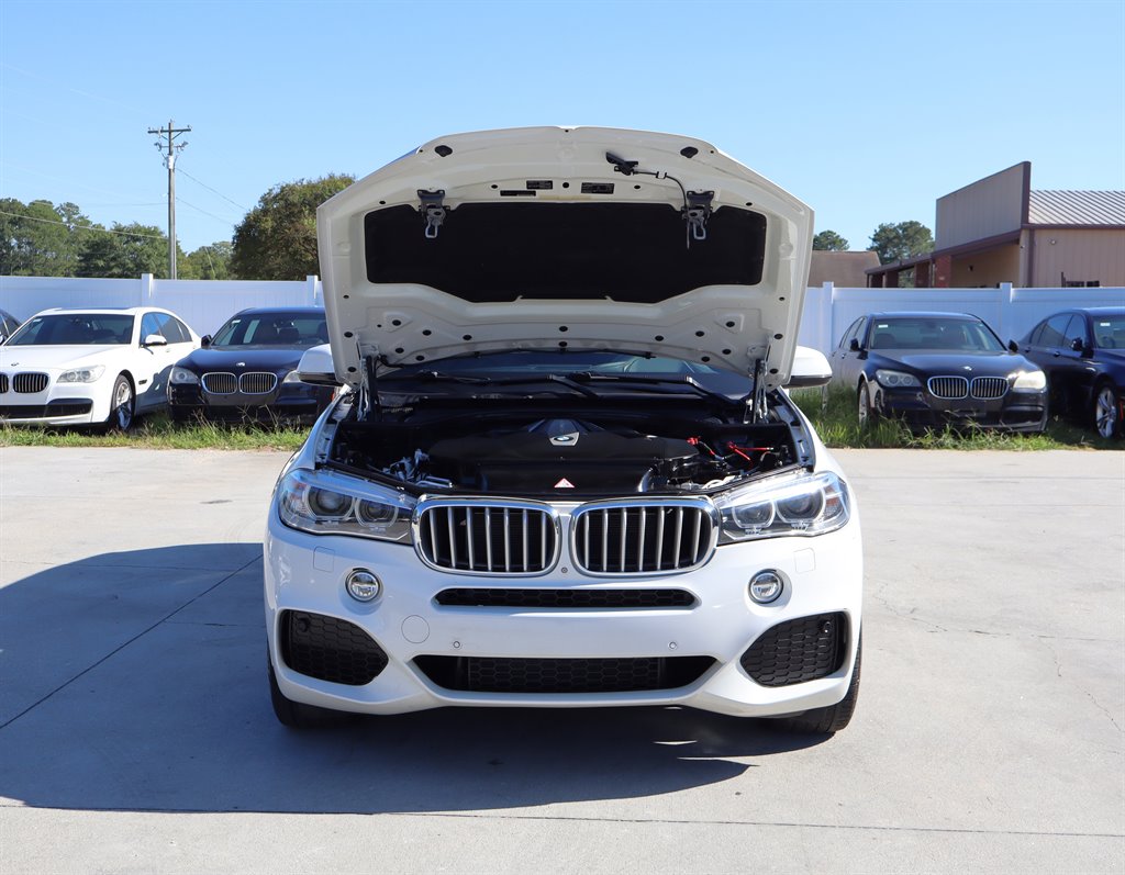 2015 BMW X5 - $11,995