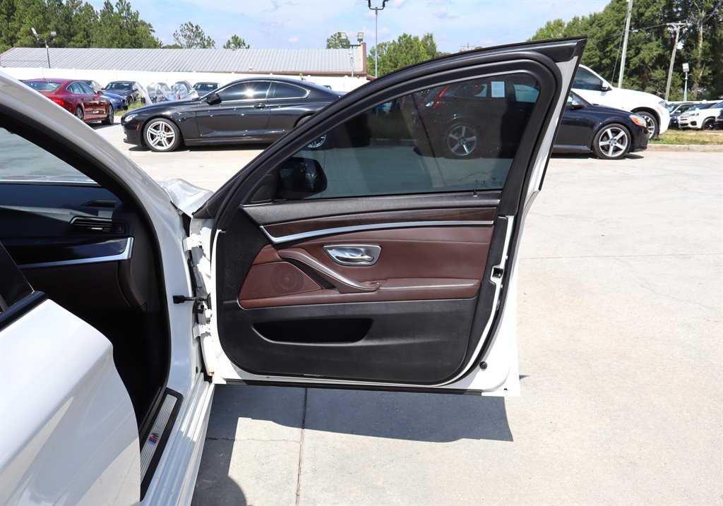 2015 BMW 528i - $9,995