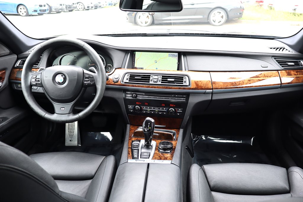 2015 BMW 740li - $18,995
