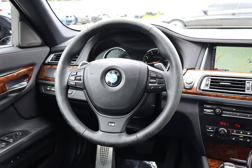 2015 BMW 740li - $18,995