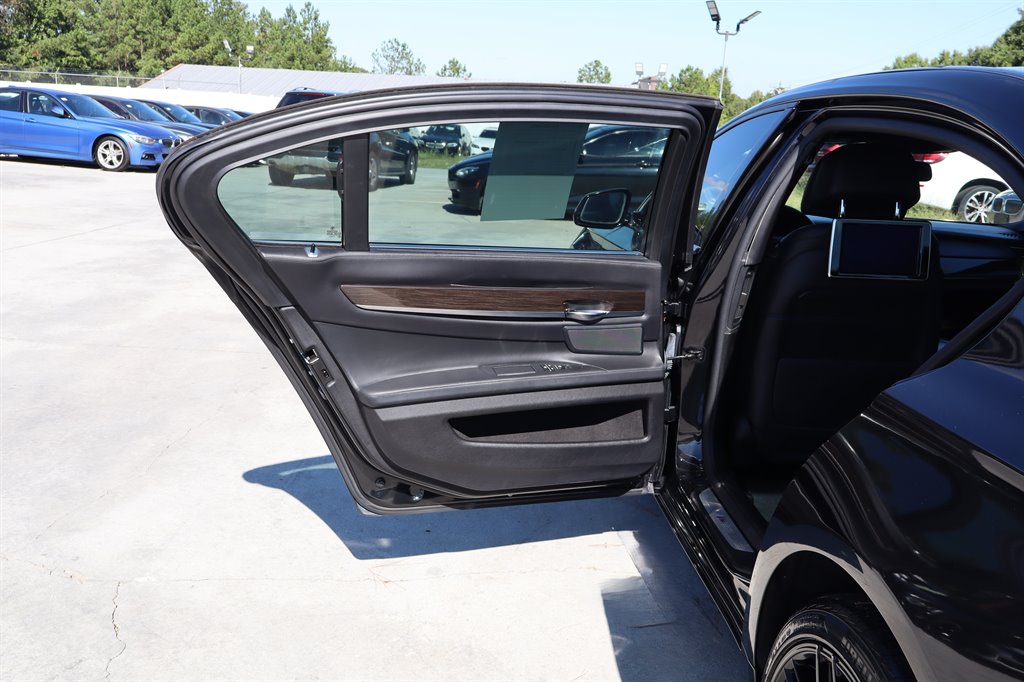 2015 BMW 750li, Alpina B7 - $12,995