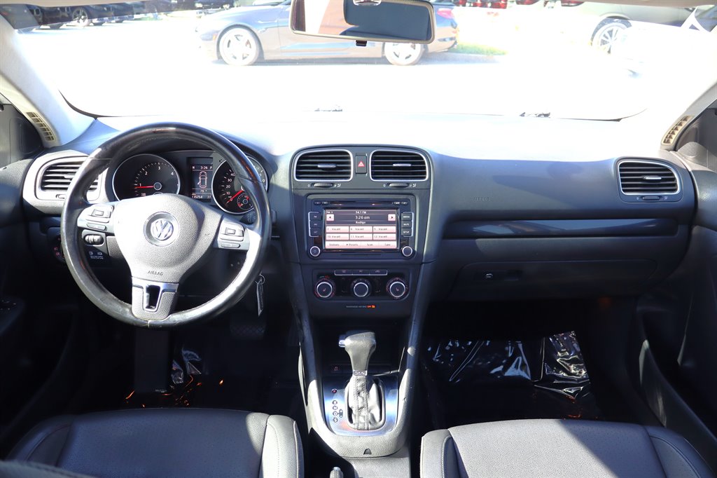 2010 Volkswagen Jetta - $7,995
