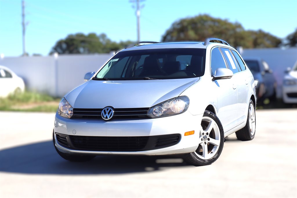 2010 Volkswagen Jetta - $7,995