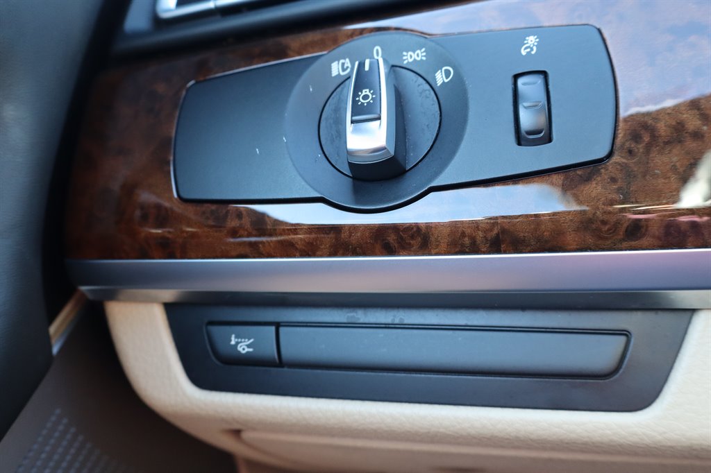 2013 BMW 750li, Alpina B7 - $16,995