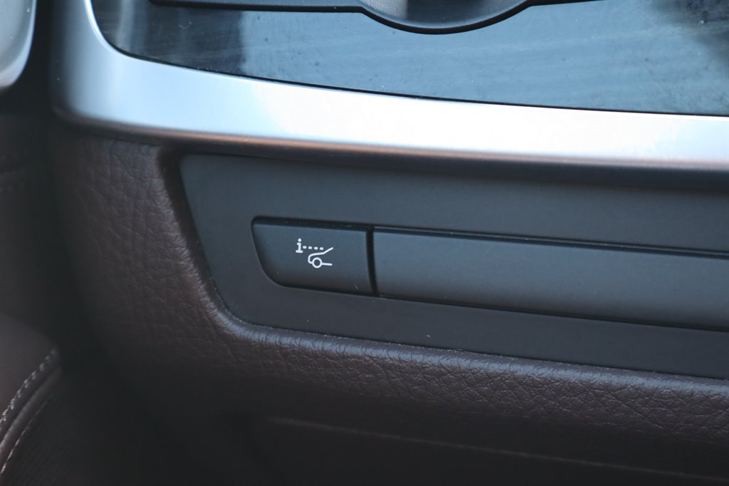 2015 BMW 550i - $15,995
