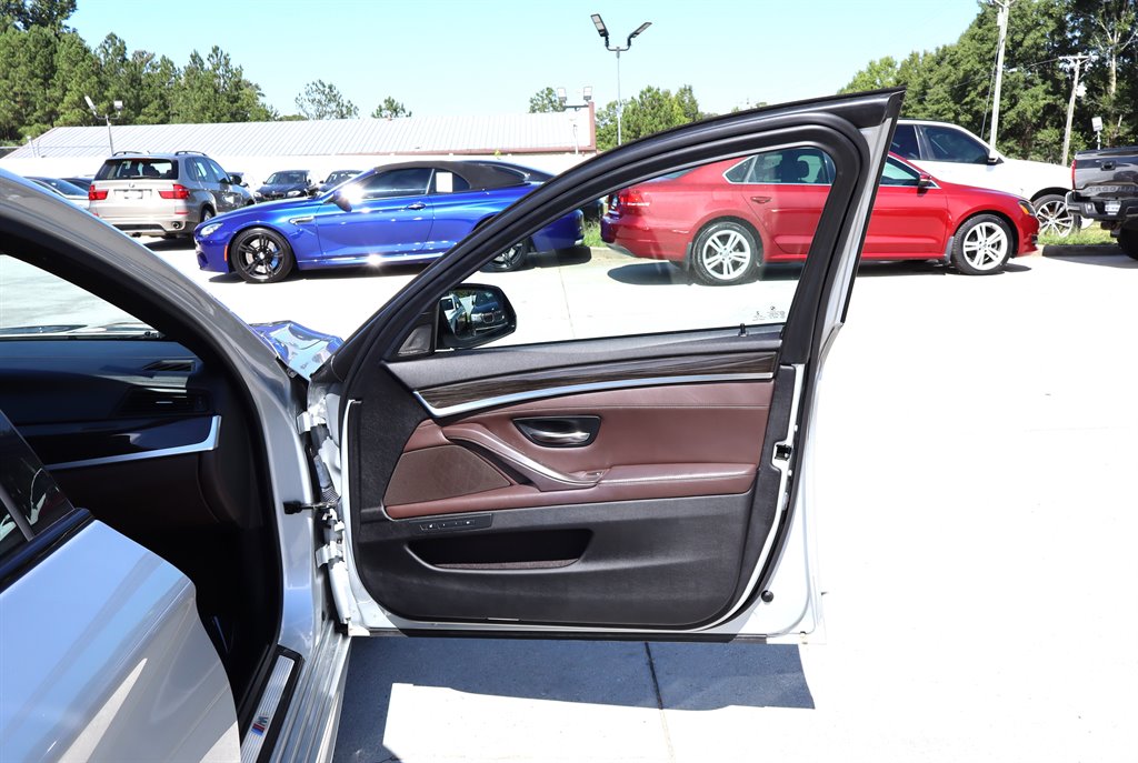 2015 BMW 550i - $15,995