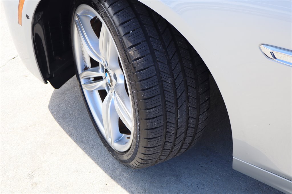 2015 BMW 550i - $15,995