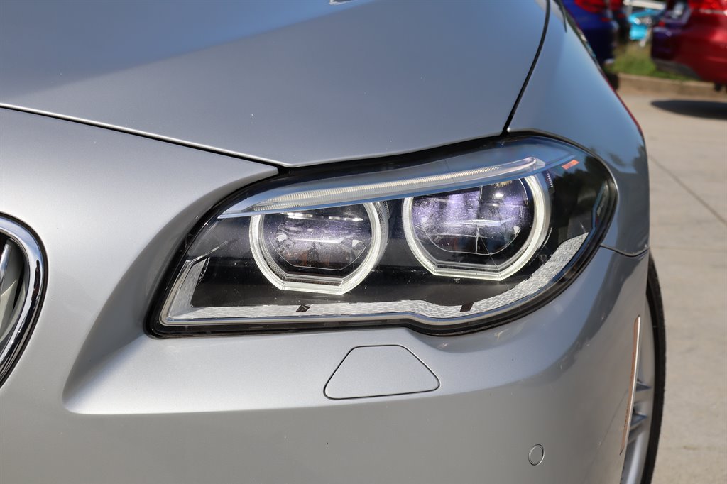 2015 BMW 550i - $15,995