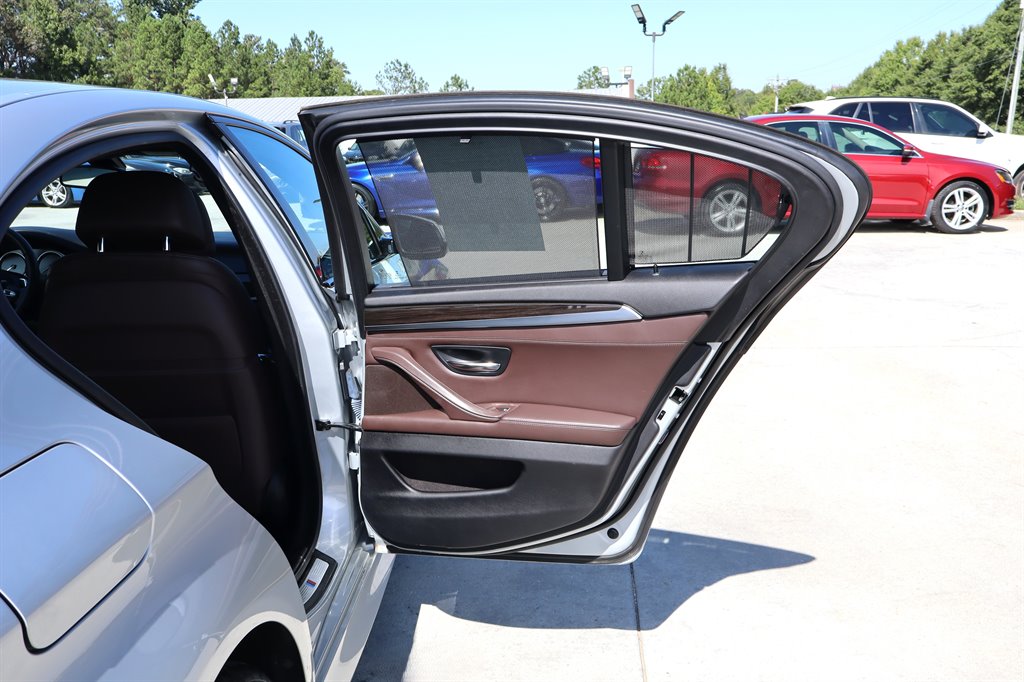 2015 BMW 550i - $15,995