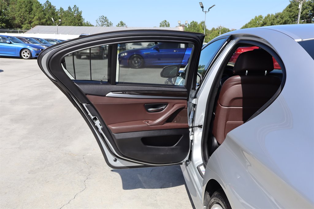 2015 BMW 550i - $15,995