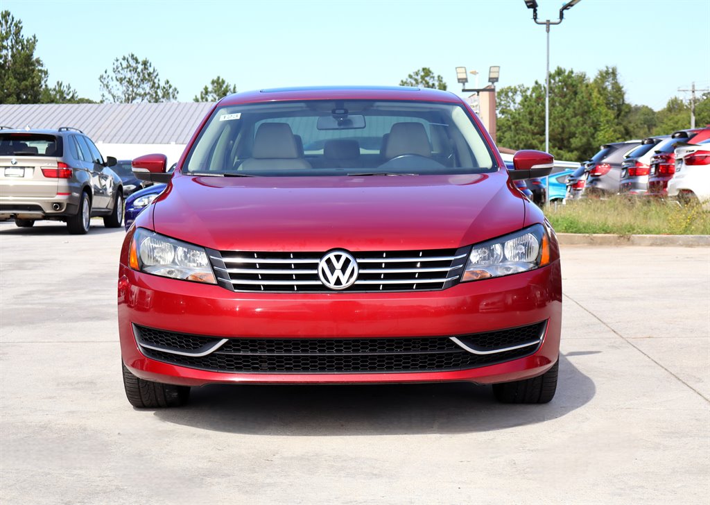 2015 Volkswagen Passat - $9,995