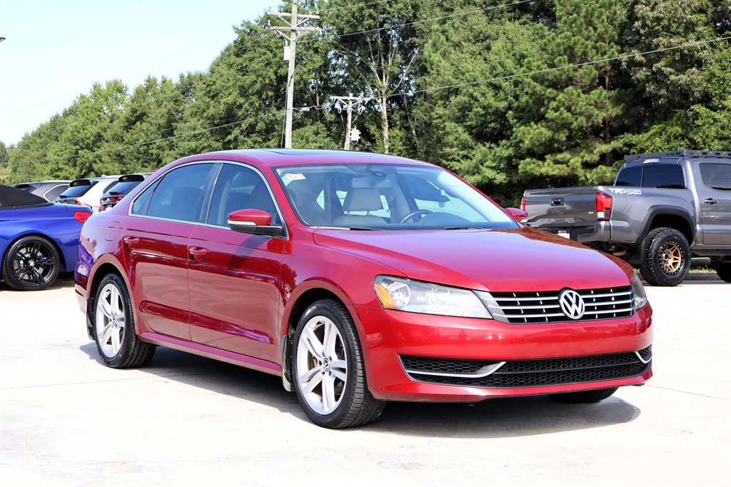 2015 Volkswagen Passat - $9,995