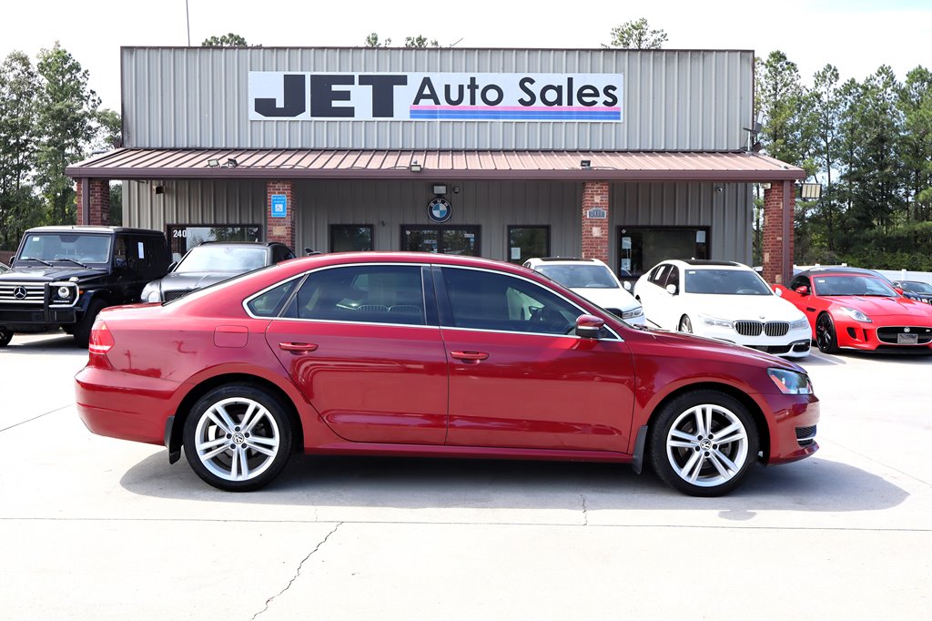 2015 Volkswagen Passat - $9,995
