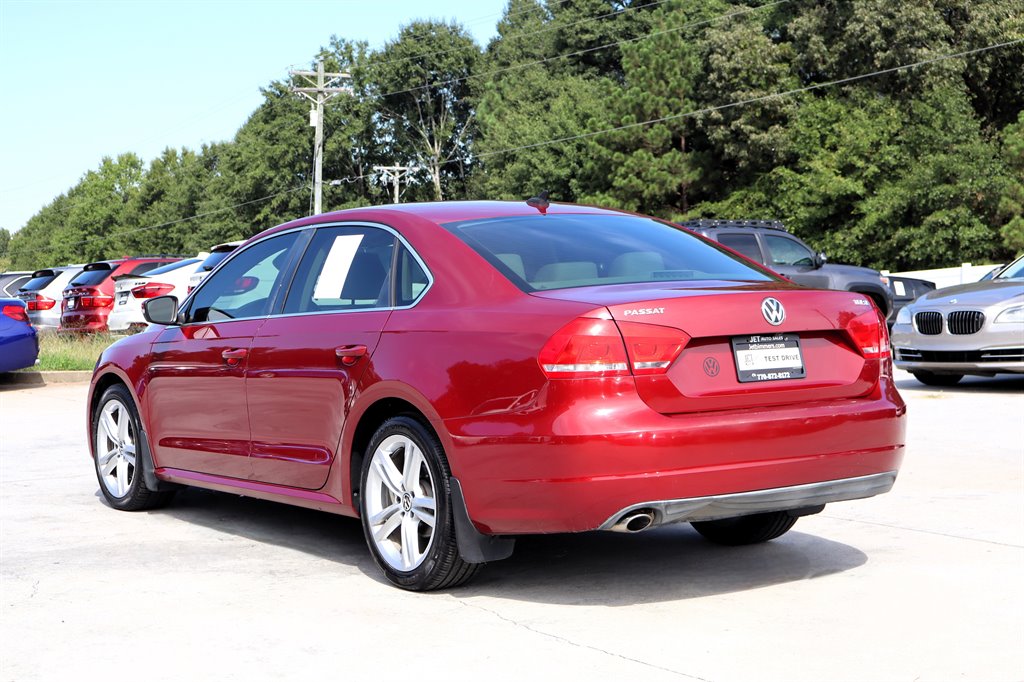2015 Volkswagen Passat - $9,995