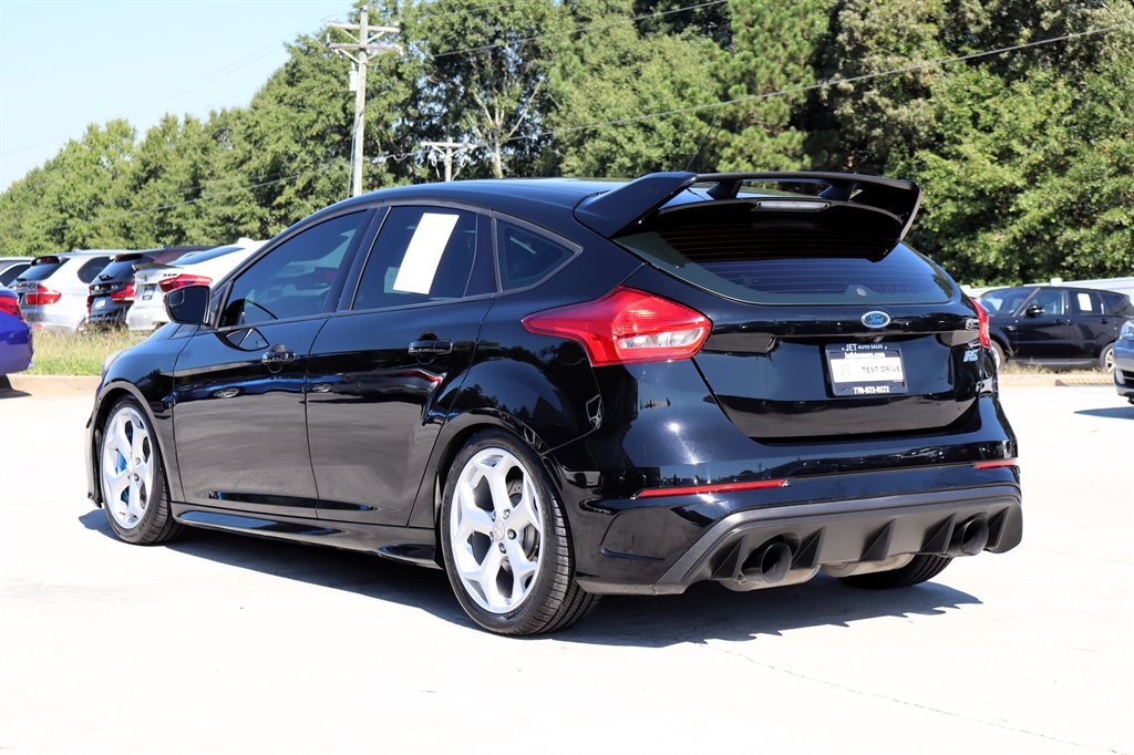 2017 Ford Focus - $17,995