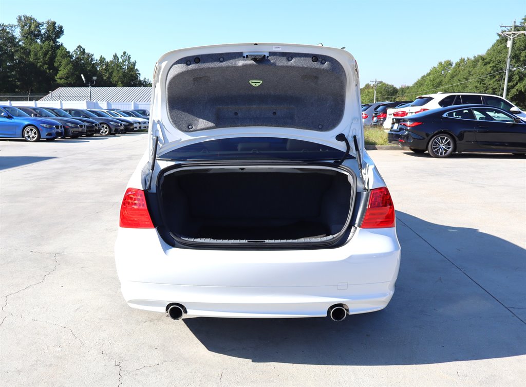 2011 BMW 335d - $18,995