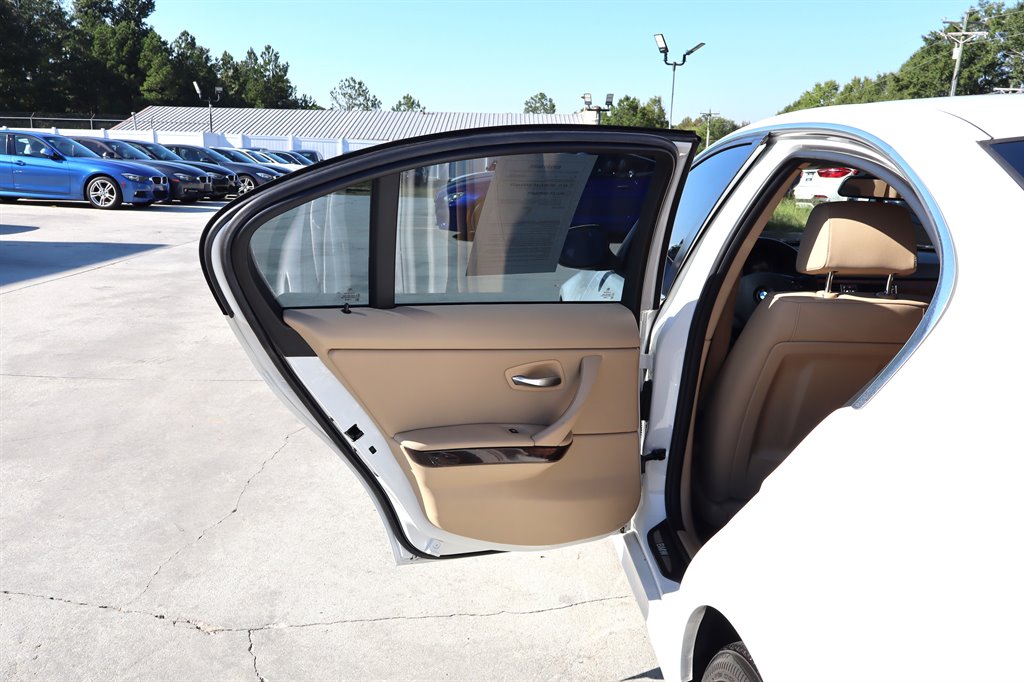 2011 BMW 335d - $18,995