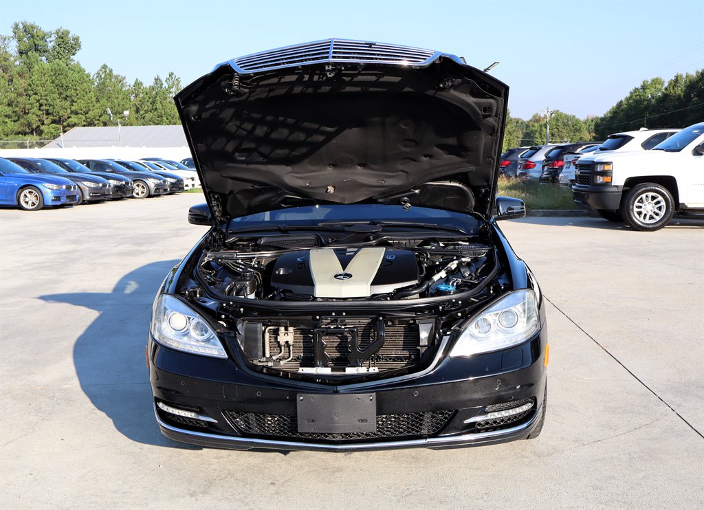 2012 Mercedes-Benz S-class - $10,995