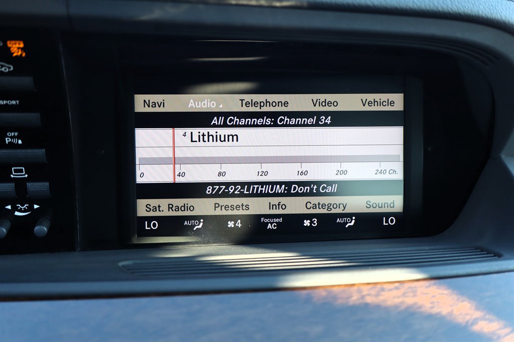 2012 Mercedes-Benz S-class - $10,995