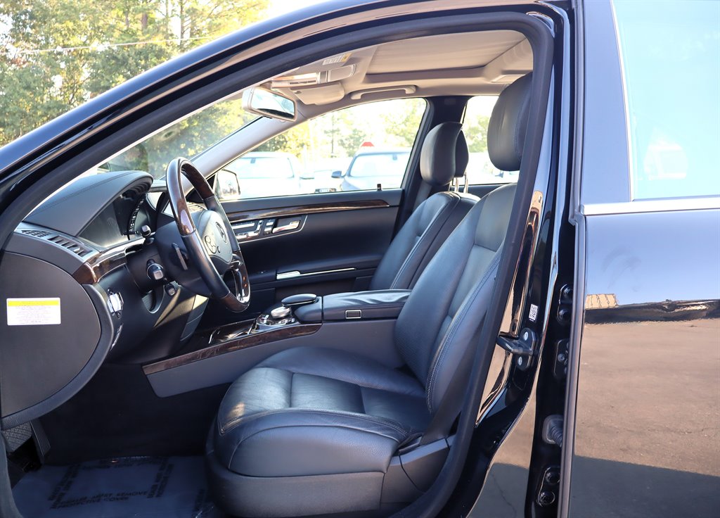 2012 Mercedes-Benz S-class - $10,995