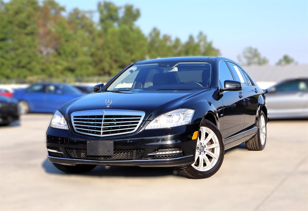 2012 Mercedes-Benz S-class - $10,995