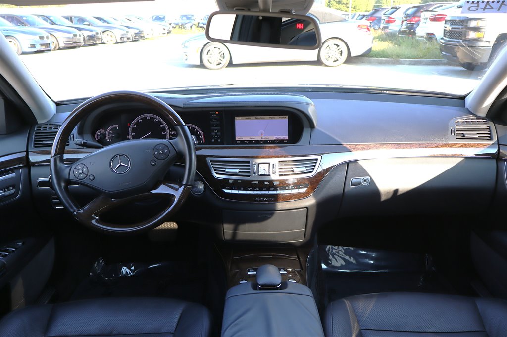 2012 Mercedes-Benz S-class - $10,995
