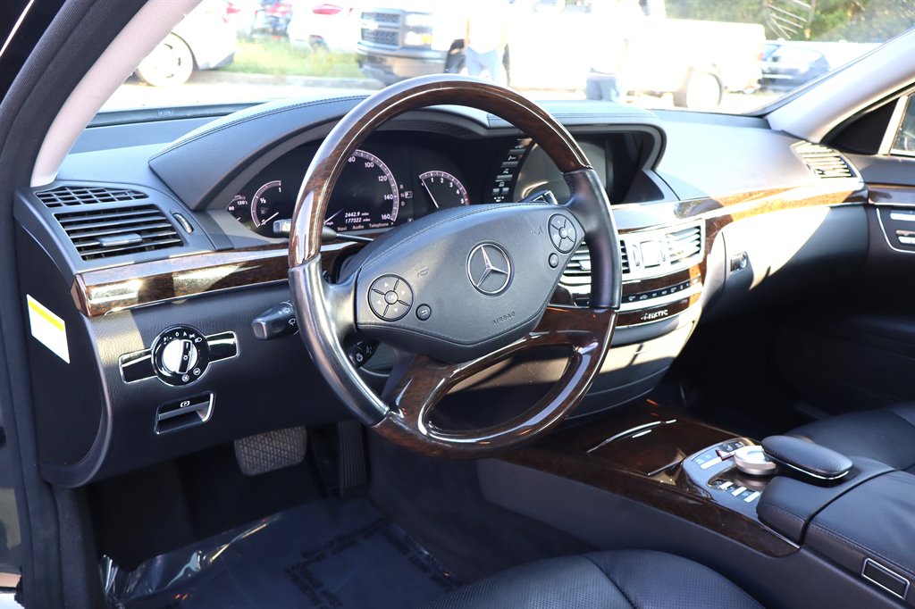 2012 Mercedes-Benz S-class - $10,995