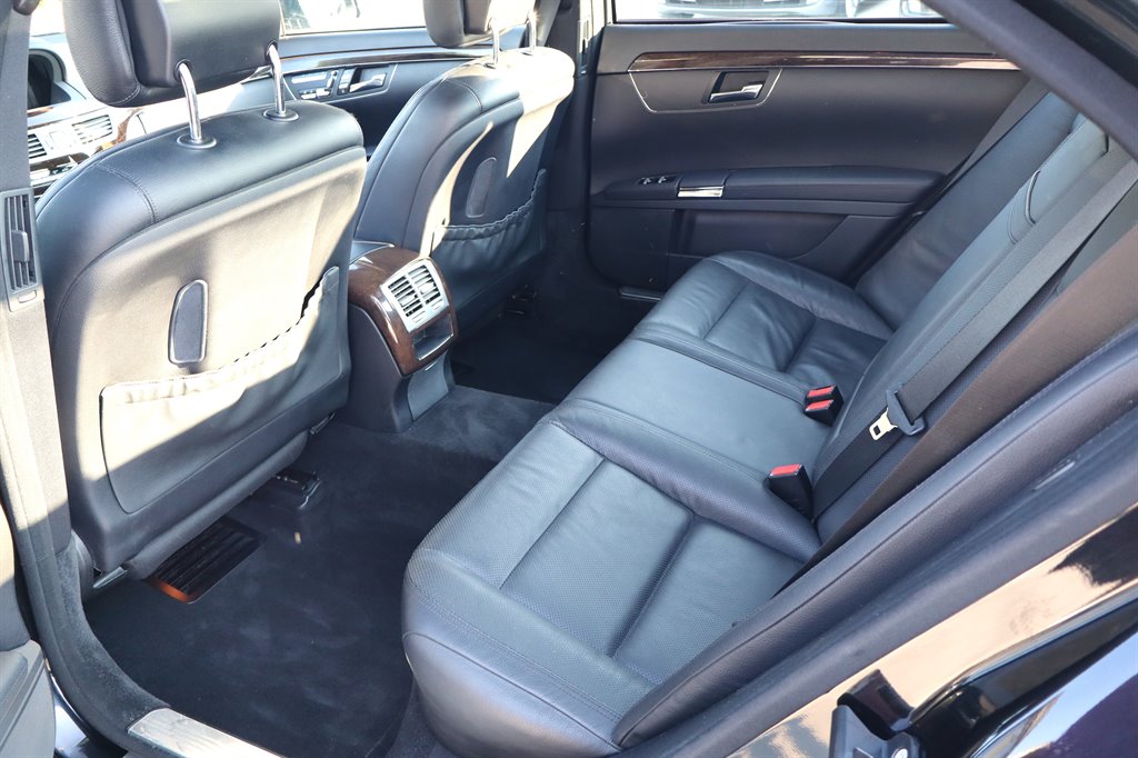 2012 Mercedes-Benz S-class - $10,995