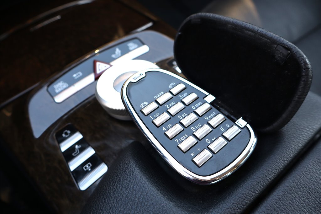 2012 Mercedes-Benz S-class - $10,995