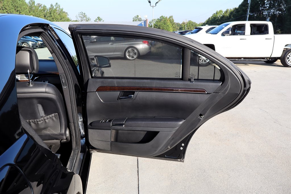 2012 Mercedes-Benz S-class - $10,995